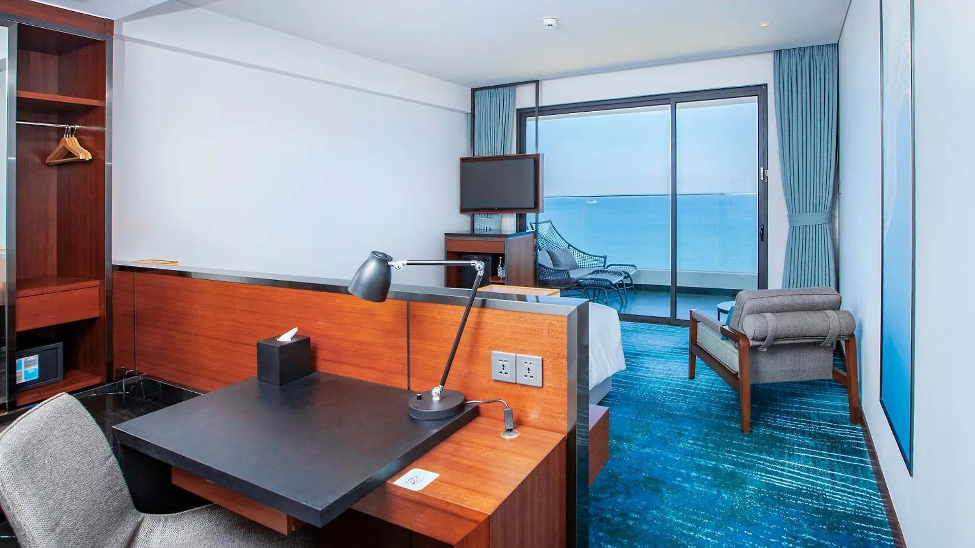 Hilton Garden Inn ダナン市 4*,