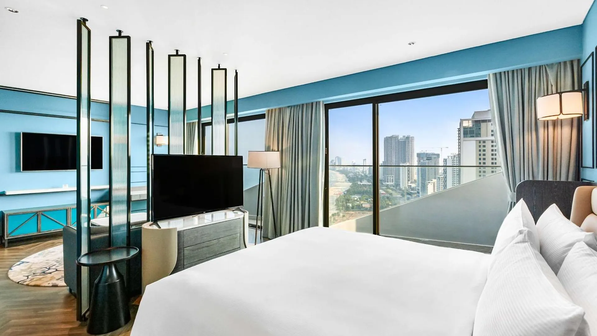 ホテル Hilton Garden Inn ダナン市
