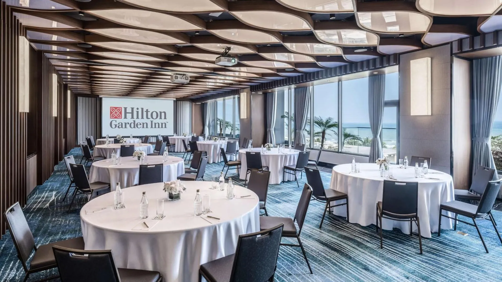 Hilton Garden Inn Da Nang Hotel