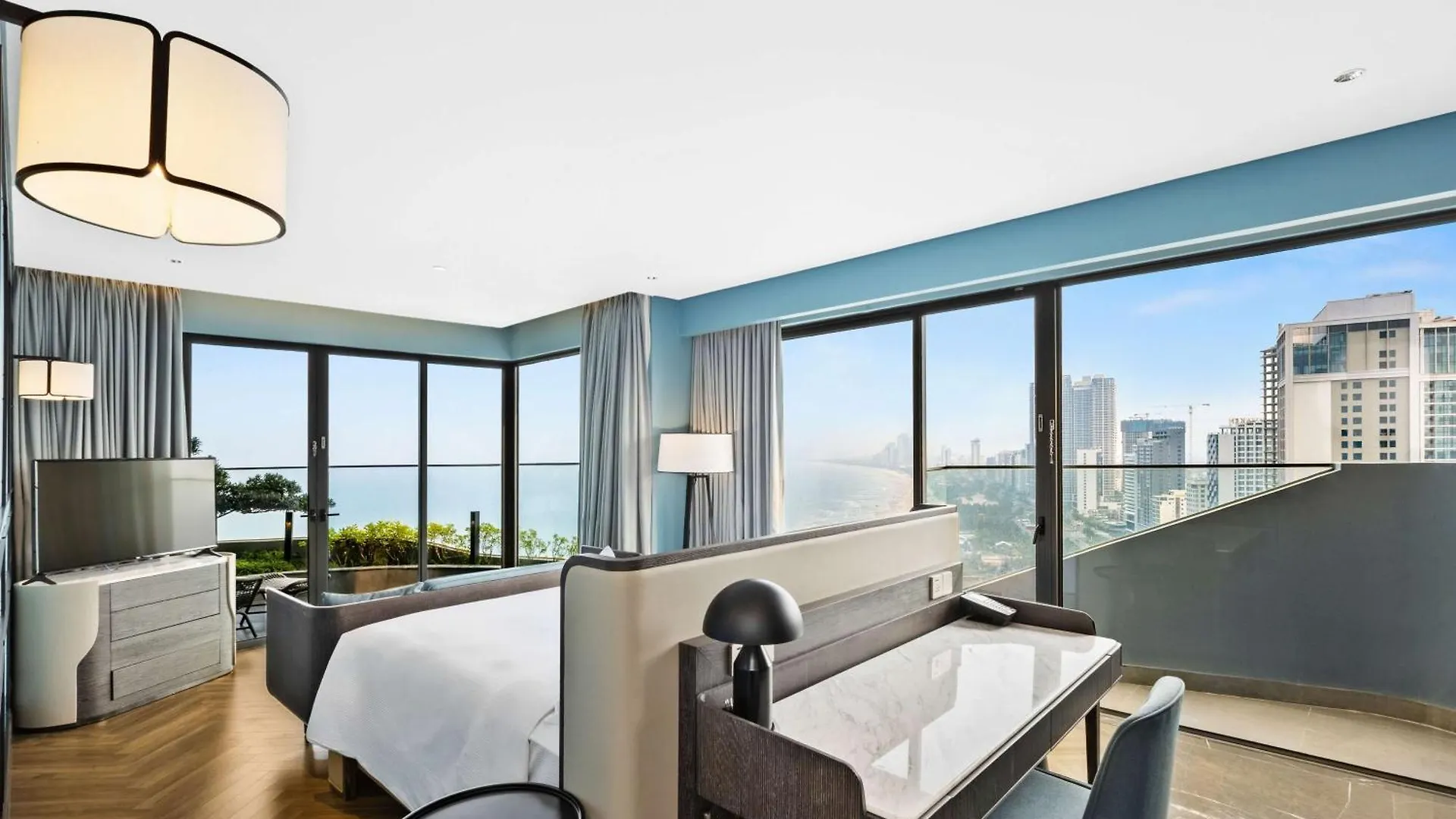 Hilton Garden Inn Da Nang Vietnam